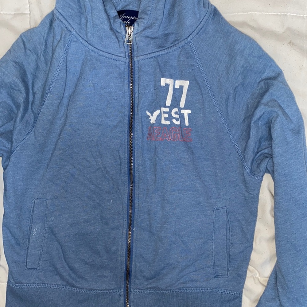 American Eagle Cropped ZipUp Hoodie with Pockets